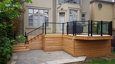 8 Forest Hill Cedar Deck